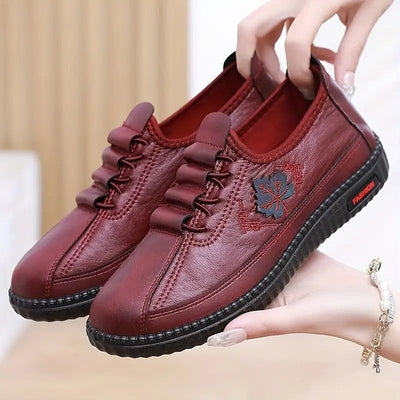 Apple – Women's Leather Orthopedic Shoes